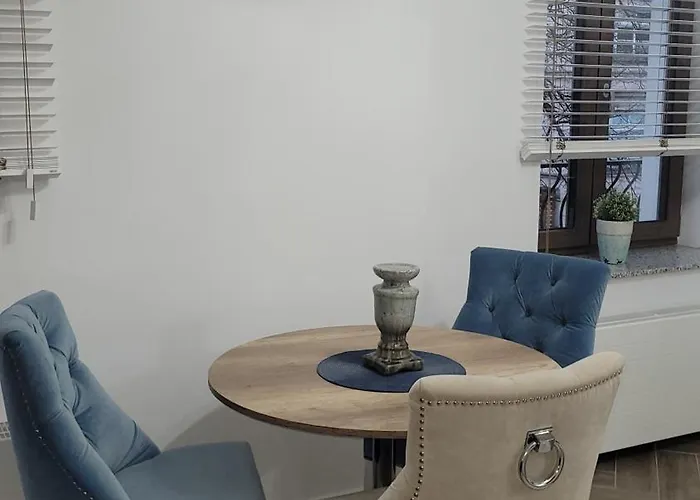 Apartamento Jaracza 28 Nr 6 *