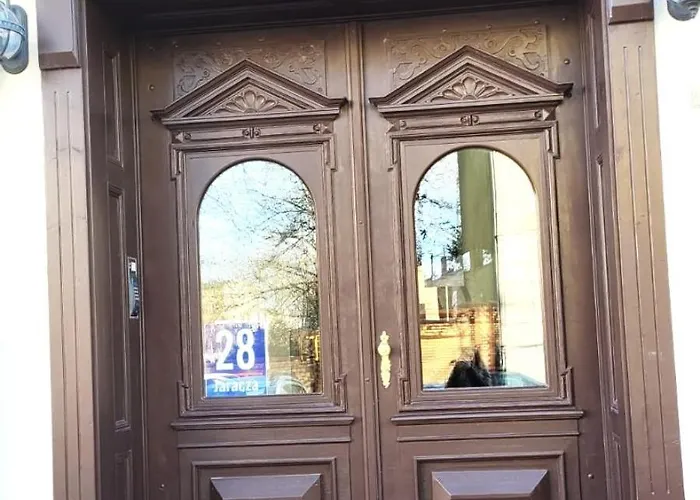 Jaracza 28 Nr 6 Apartamento *