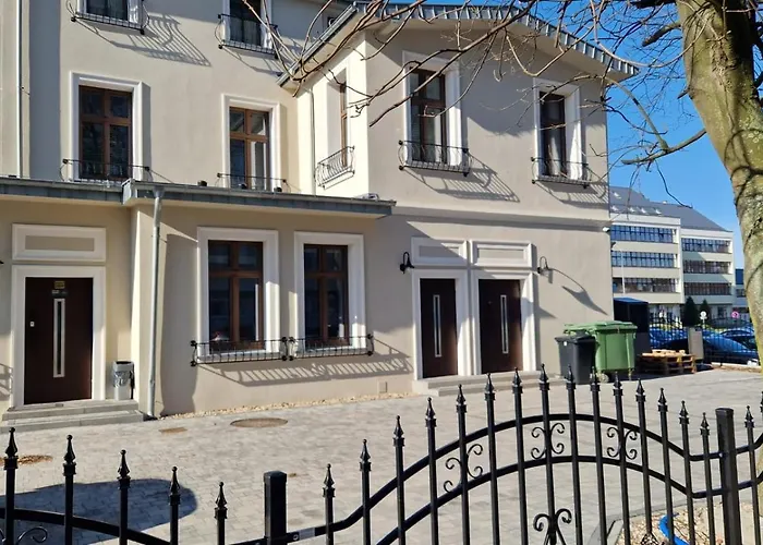 Jaracza 28 Nr 6 * Słupsk